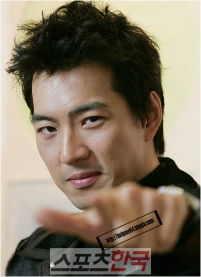 http://helpme64.persiangig.com/ESFAND1392/5/song_ii_gook-h355%20%286%29.jpg